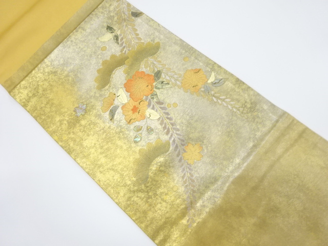 シルク箔　螺鈿　松・藤に花模様開き名古屋帯（額縁仕立て）